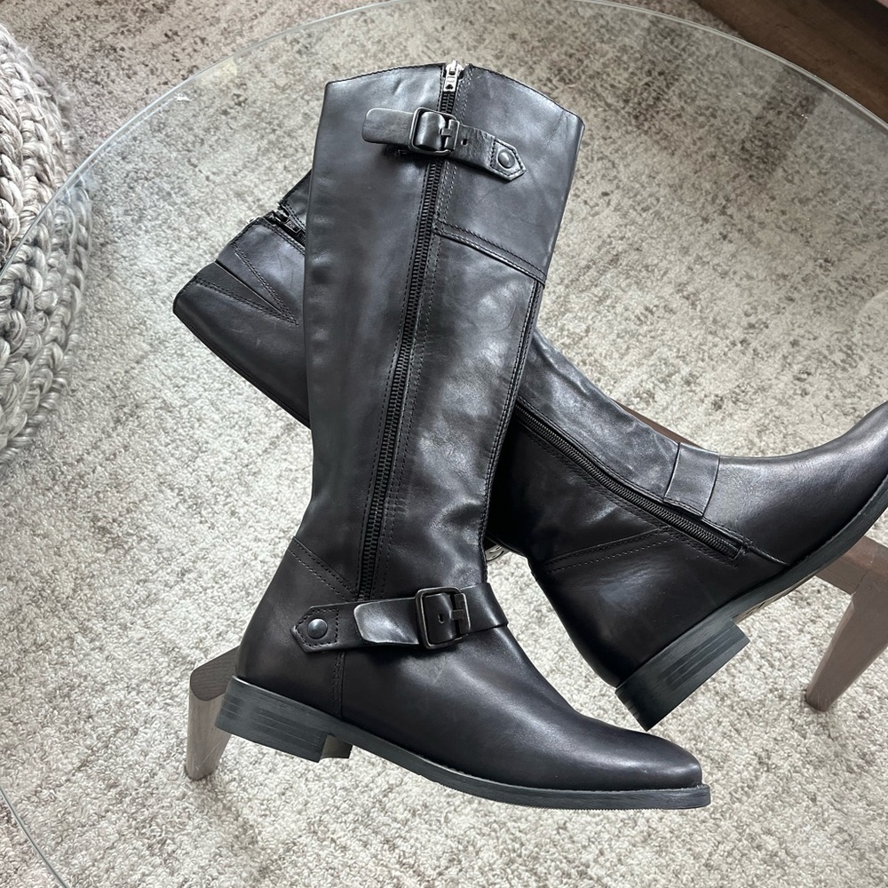 Aldo Black Leather New Buckle Boots Size EU 39
